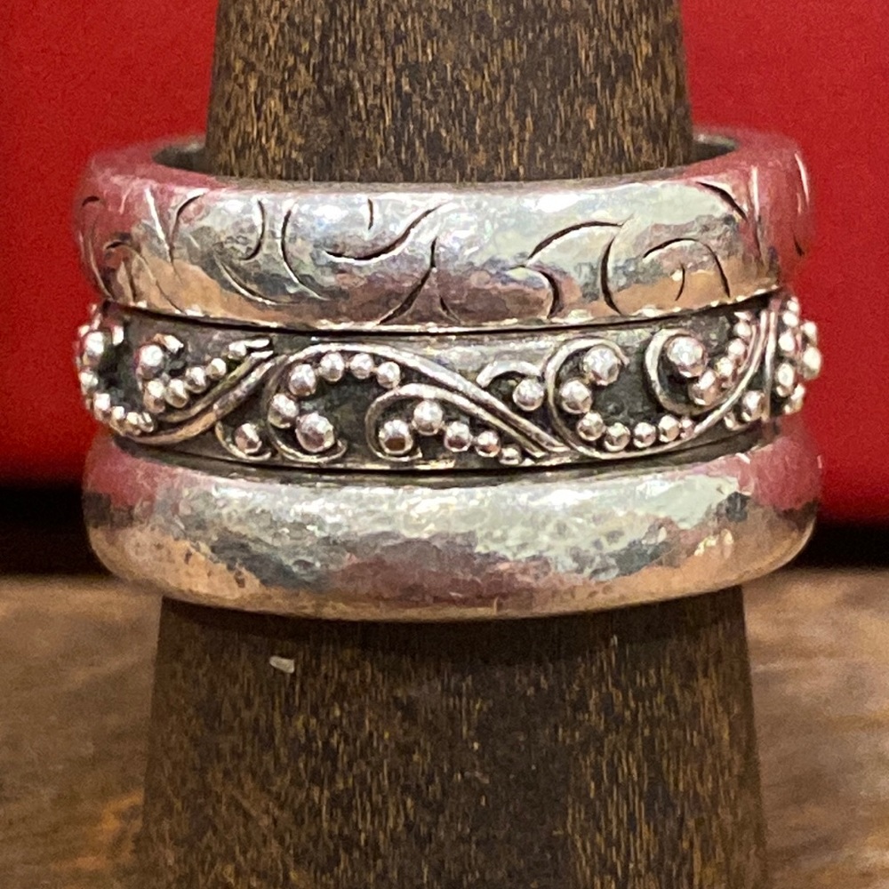Lois Hill stackable rings sz 7